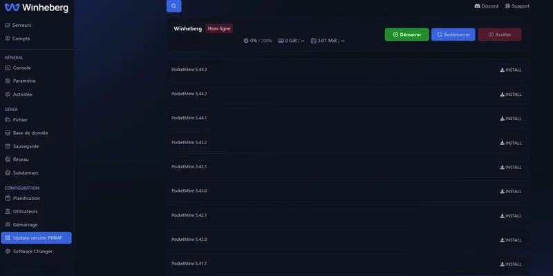 List of PocketMine versions available in the WinHeberg panel with Install button to the right of each version