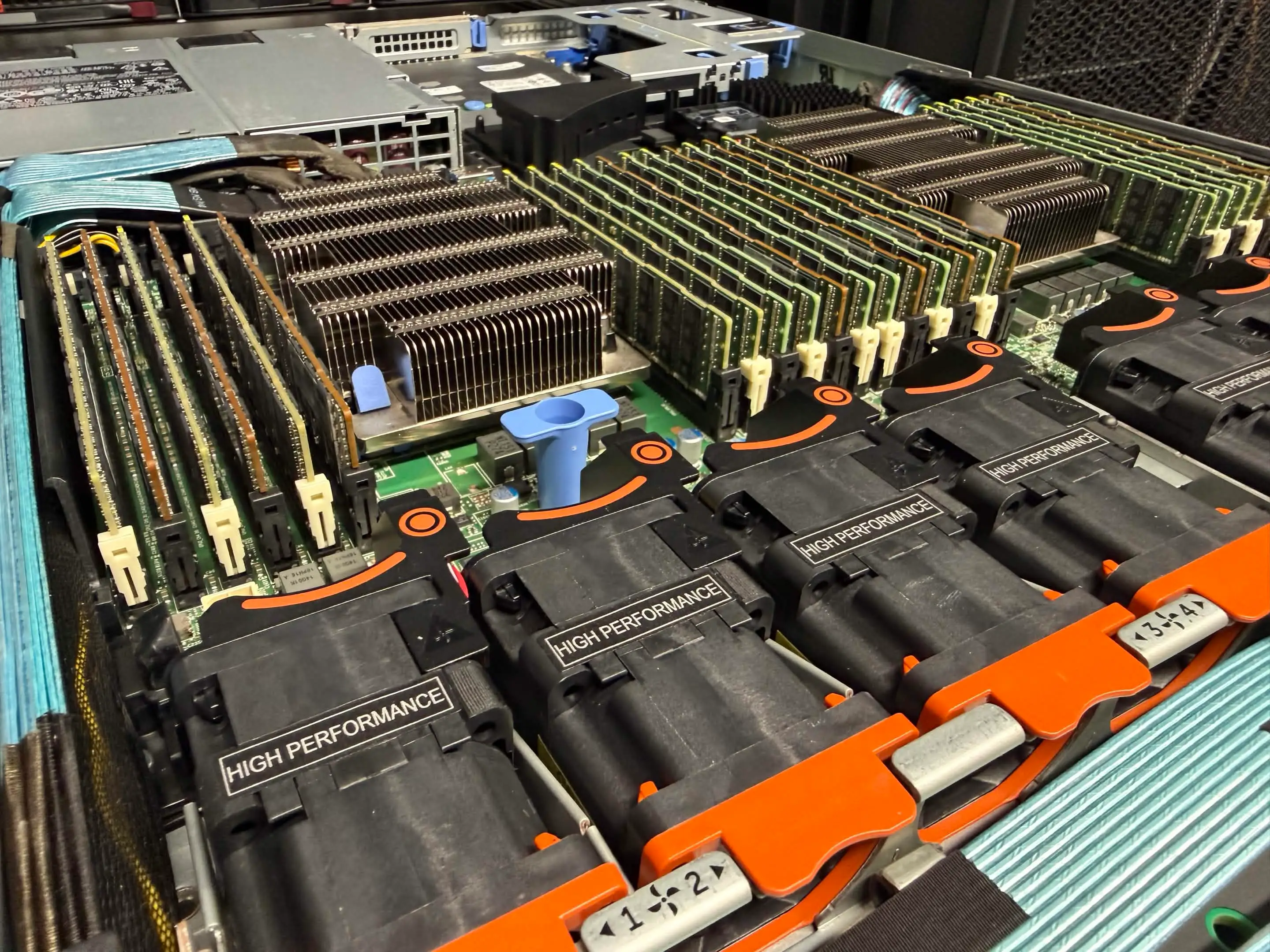 Nœud PVE-LYN-WH05, Xeon Platinum 8168 ×2, 1.5 To DDR4 ECC